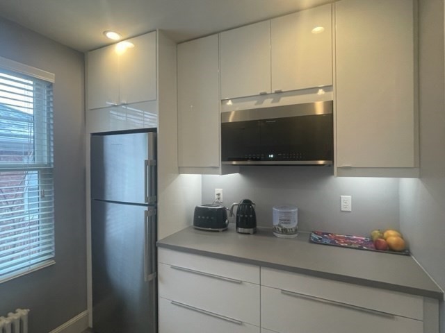 348 Harvard Street # 4