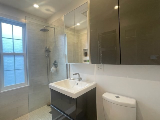 348 Harvard Street # 4