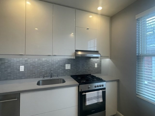 348 Harvard Street # 4