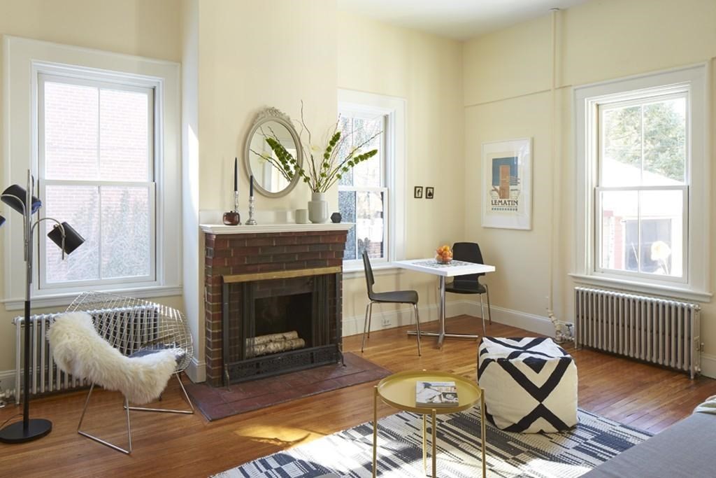 26 Linnaean Street # 4