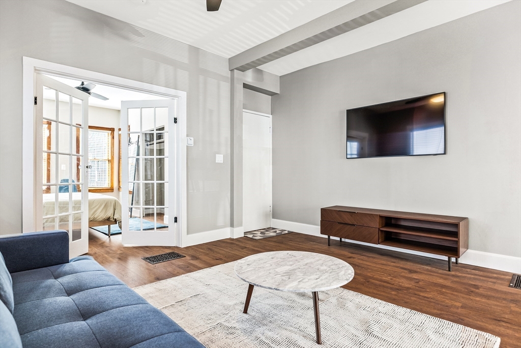 23 Fairmont Avenue # 1