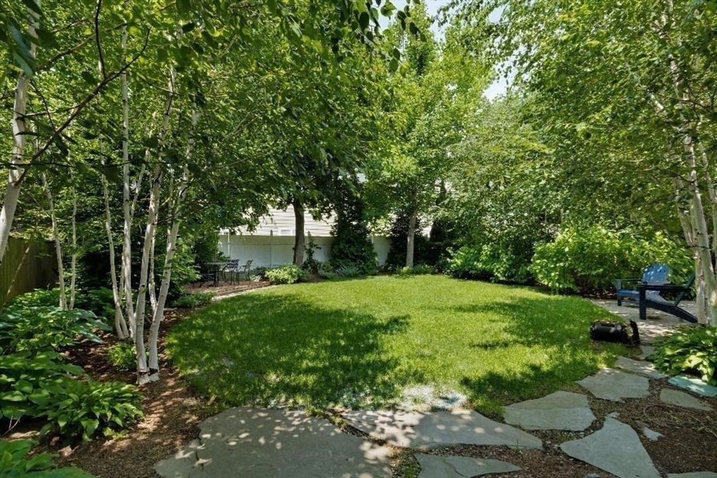 23 Fairmont Avenue # 1