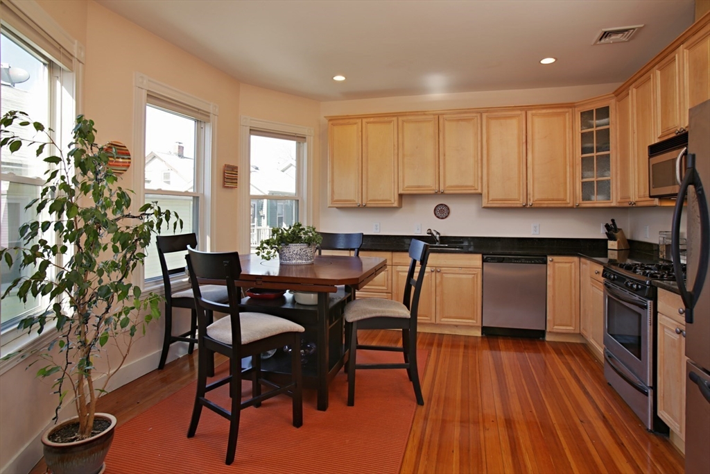 37 Fairmont Street # 2