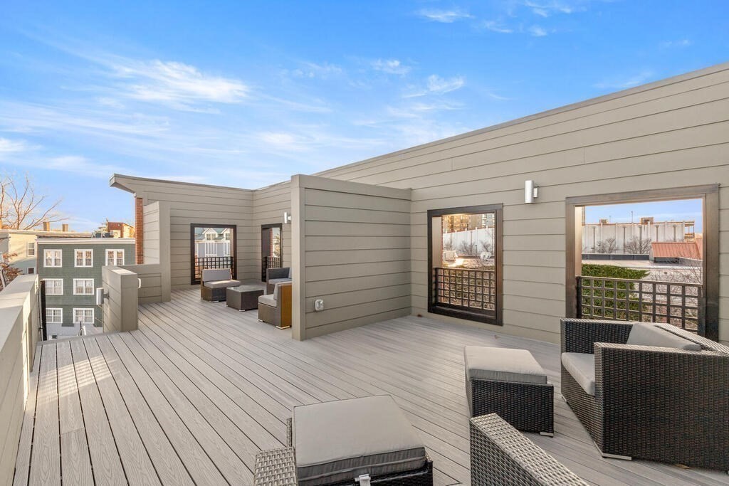 312 Putnam Avenue # 312