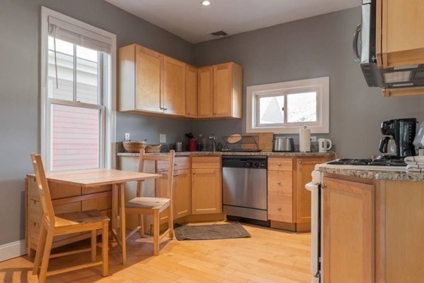 31 Fairmount Avenue # 2