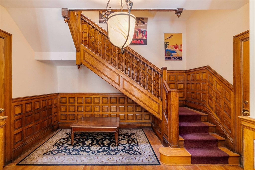 82 Munroe Street # 11