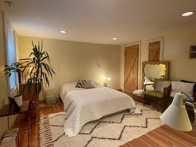 105 Pleasant # 105