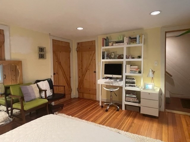 105 Pleasant # 105