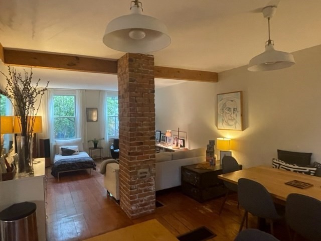 105 Pleasant # 105