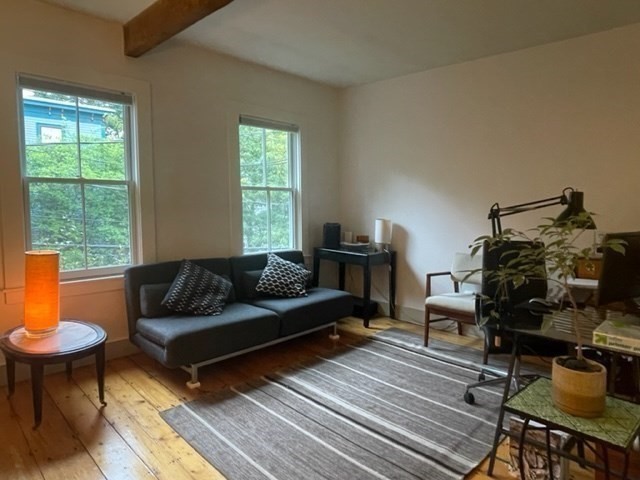 105 Pleasant # 105