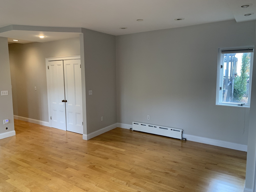 10 Hingham Street # 1
