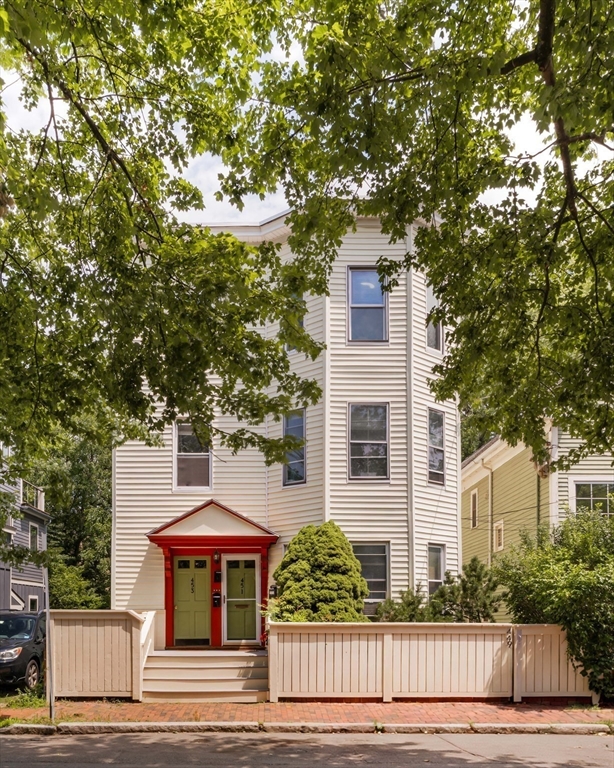453 Franklin Street # 3