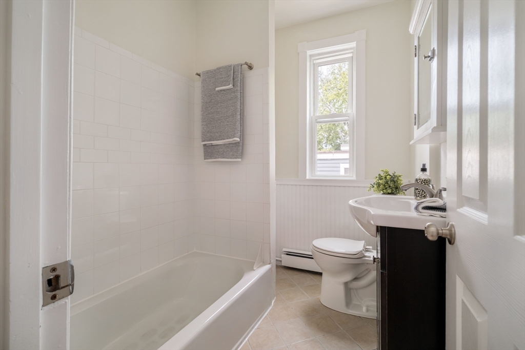 453 Franklin Street # 3