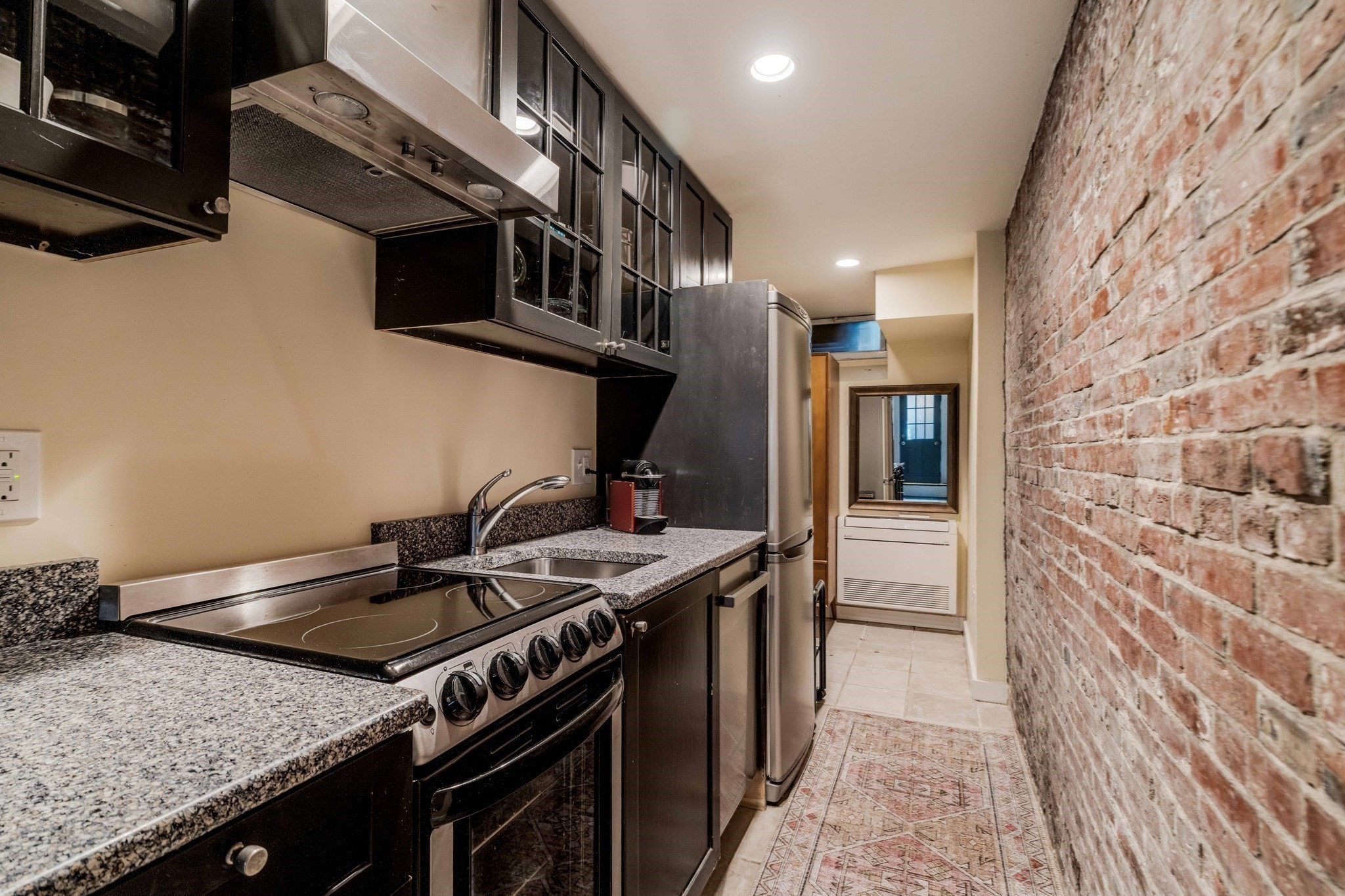 99 Pleasant Street # 99
