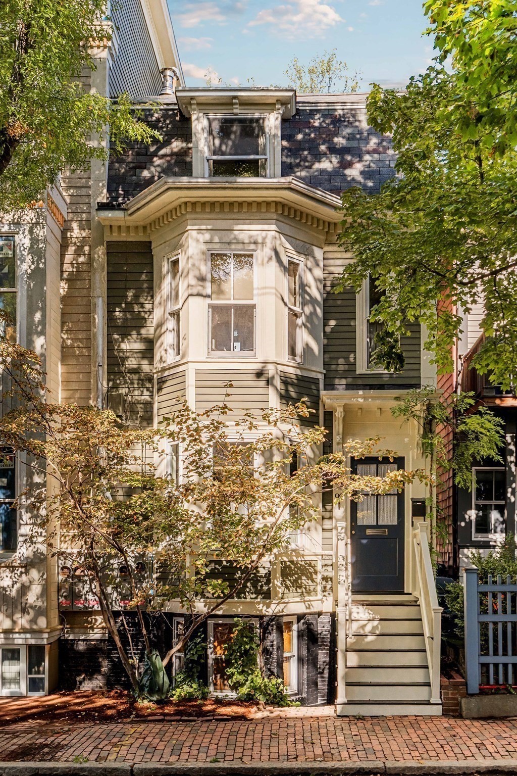 99 Pleasant Street