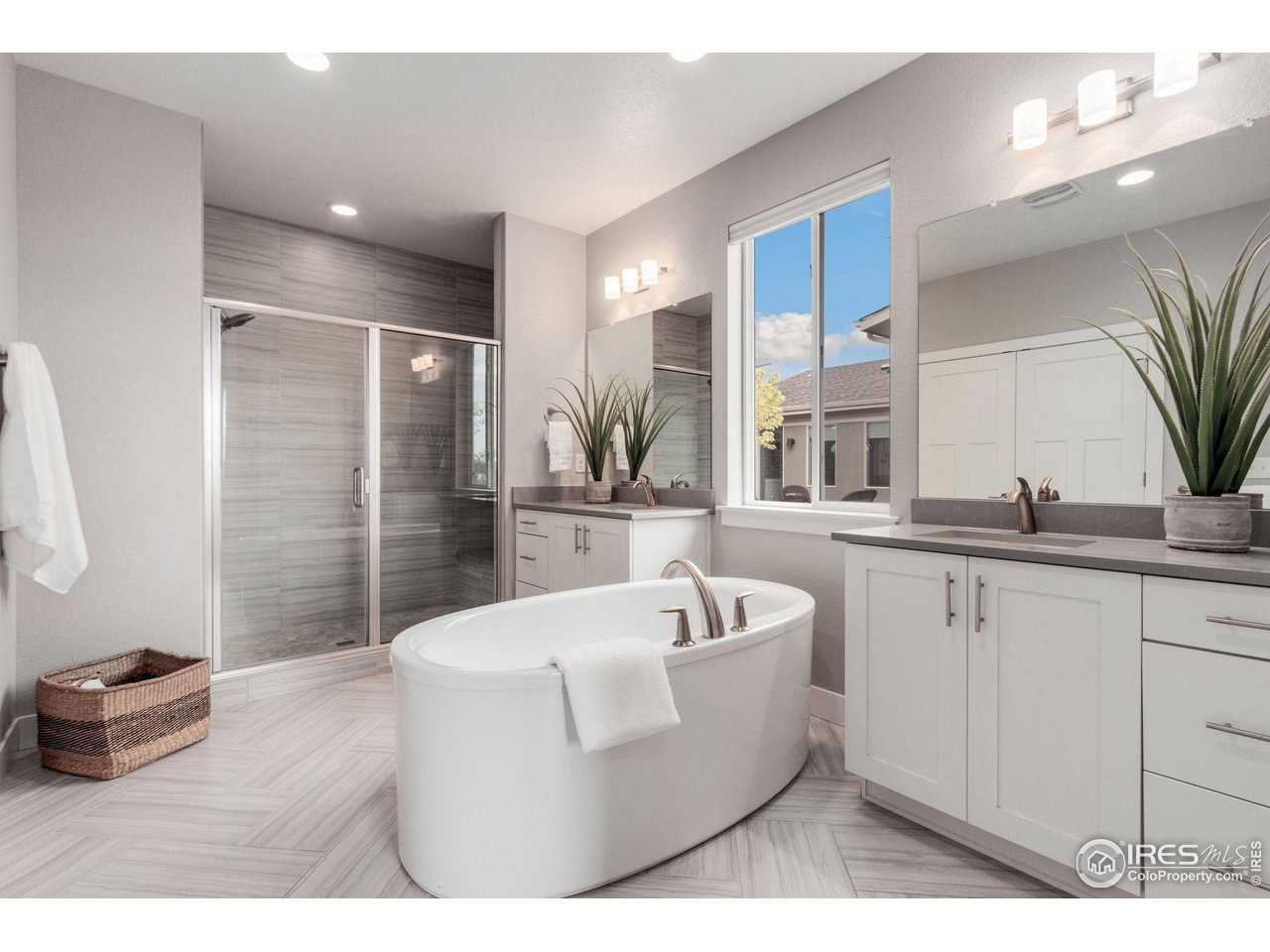 2536 Bluestem Willow Dr