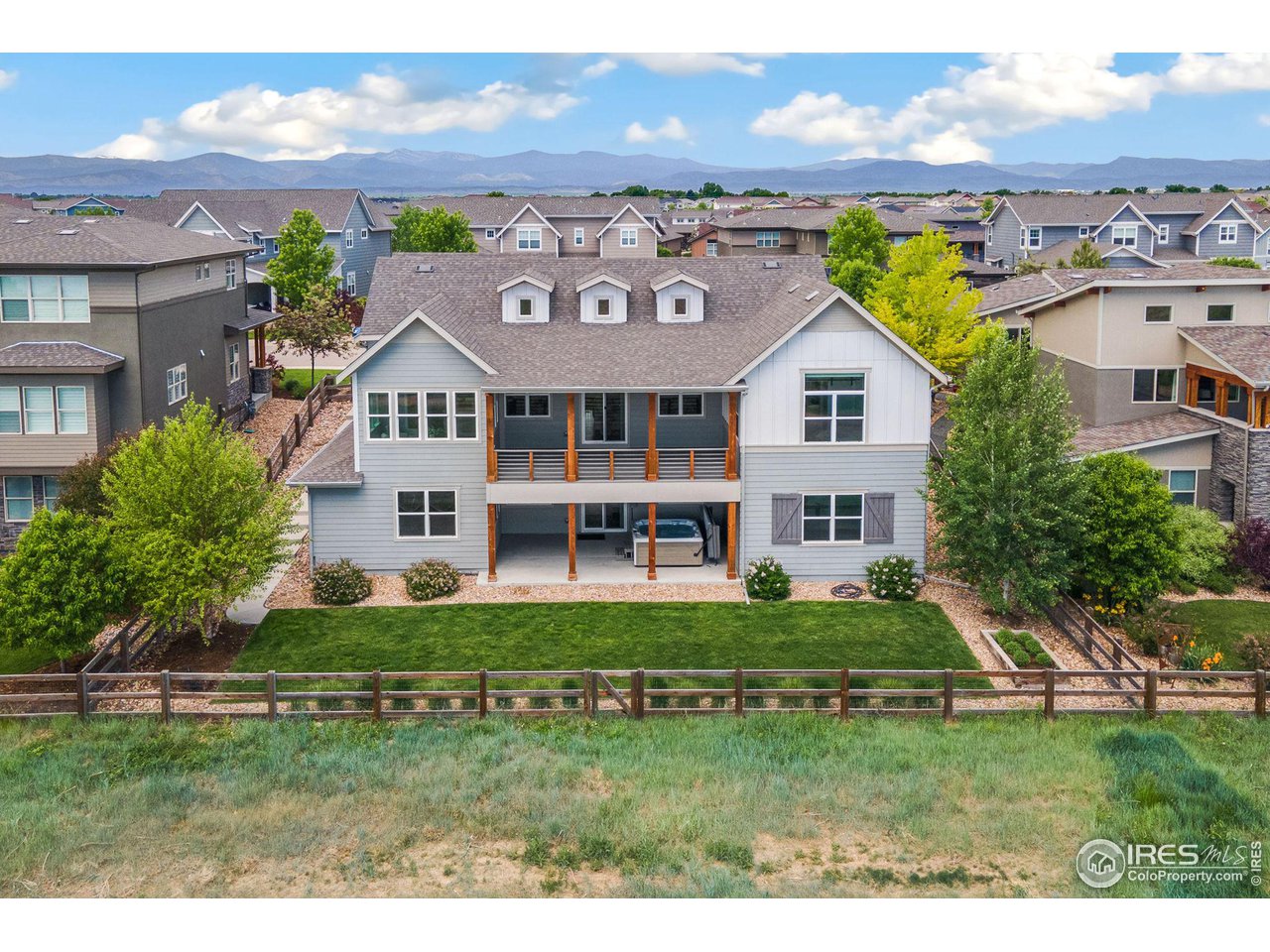 2536 Bluestem Willow Dr