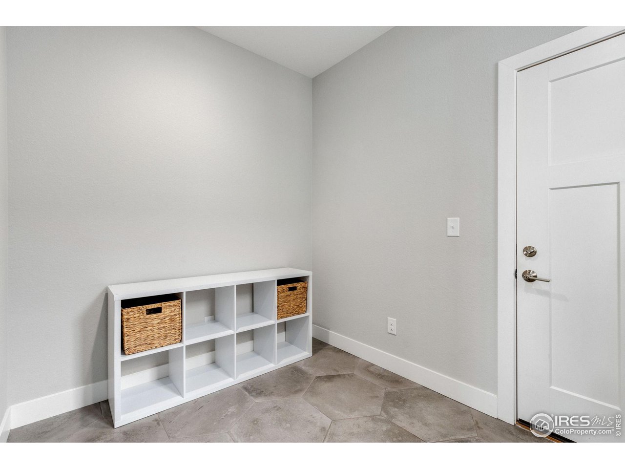 2536 Bluestem Willow Dr