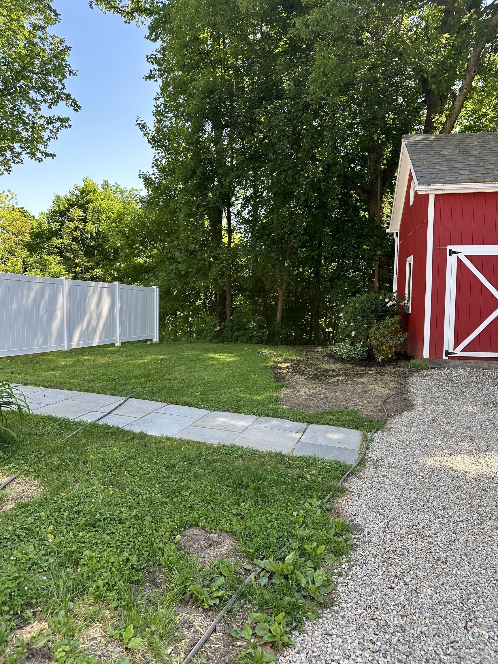 140 Millport Avenue