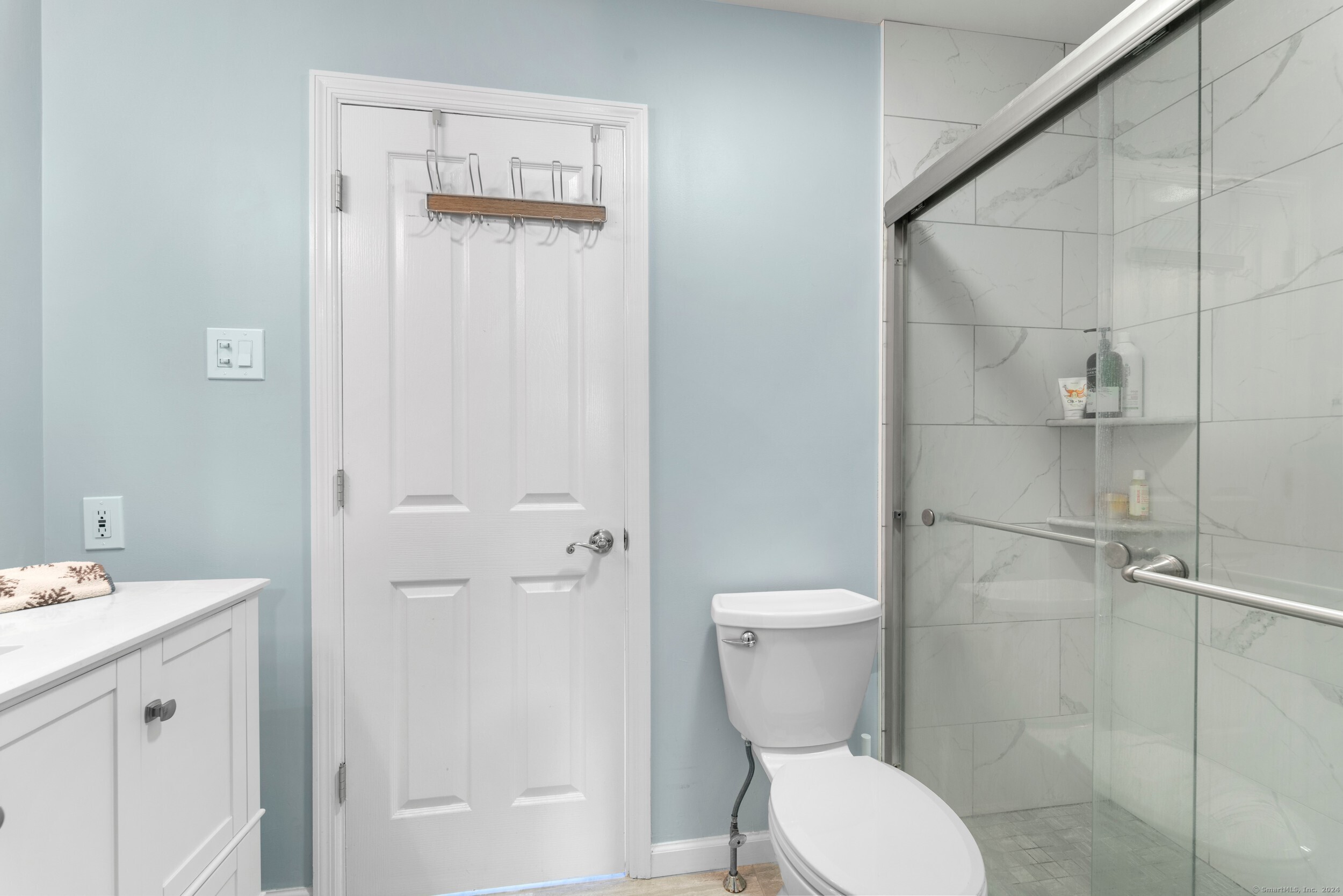 81 Locust Avenue APT 321