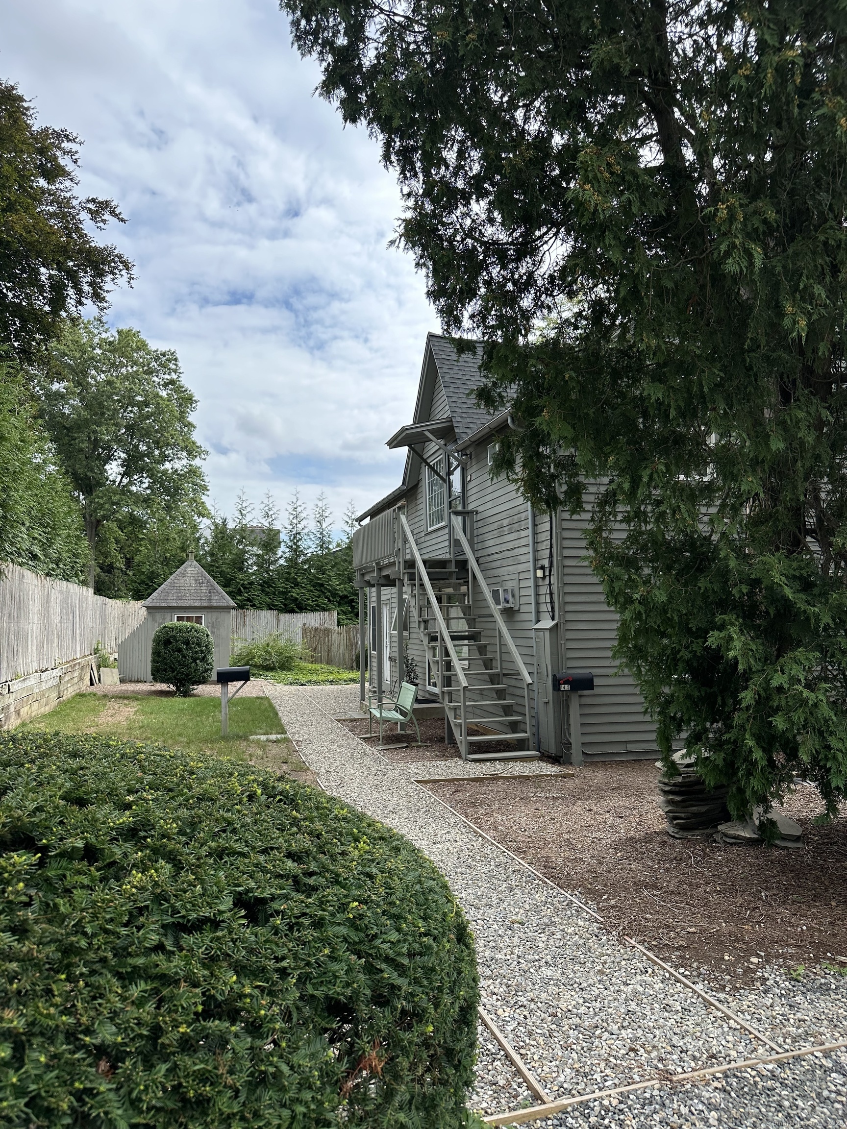 14 Richmond Hill Road