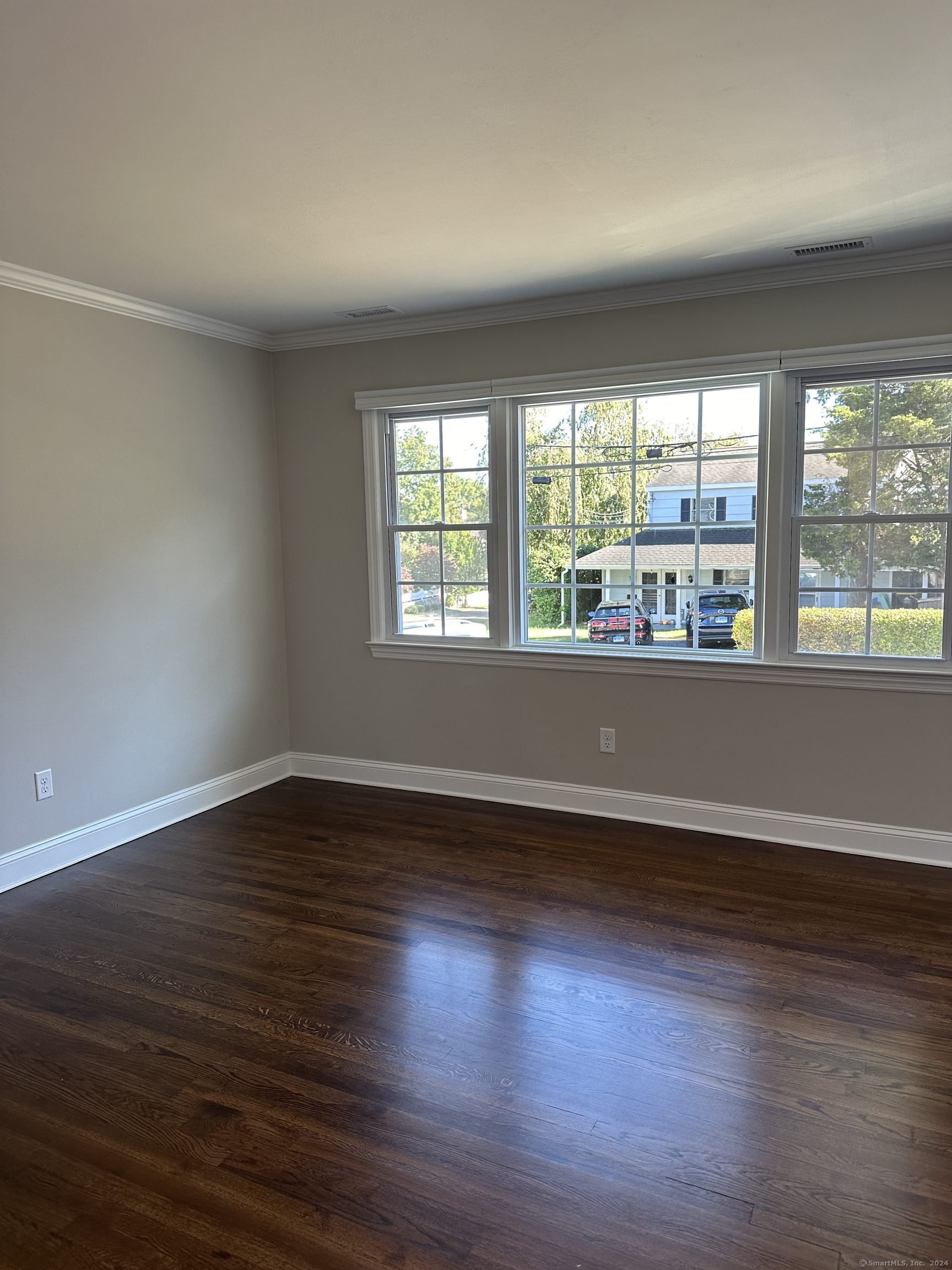 46 Hillside Avenue