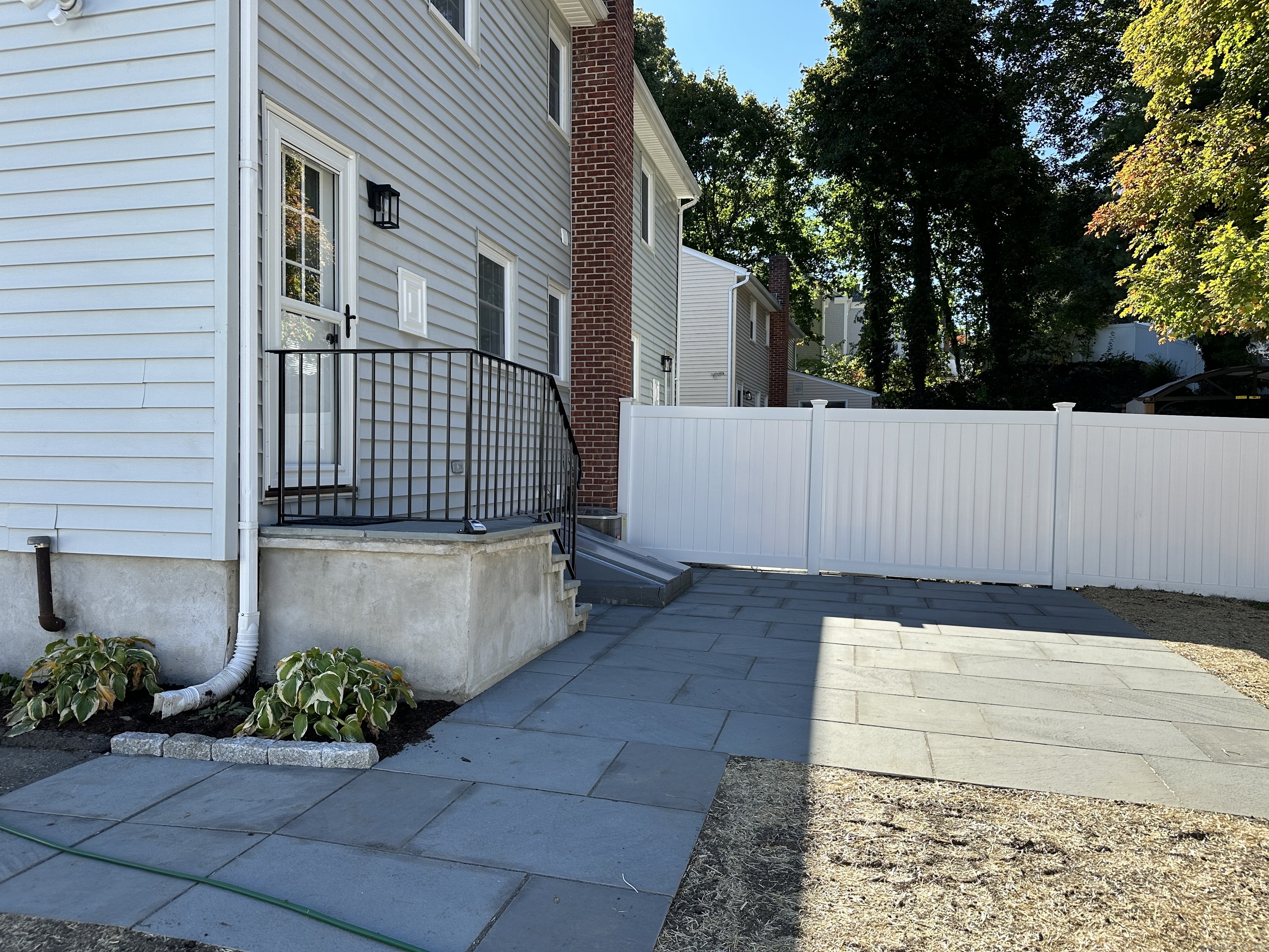 46 Hillside Avenue