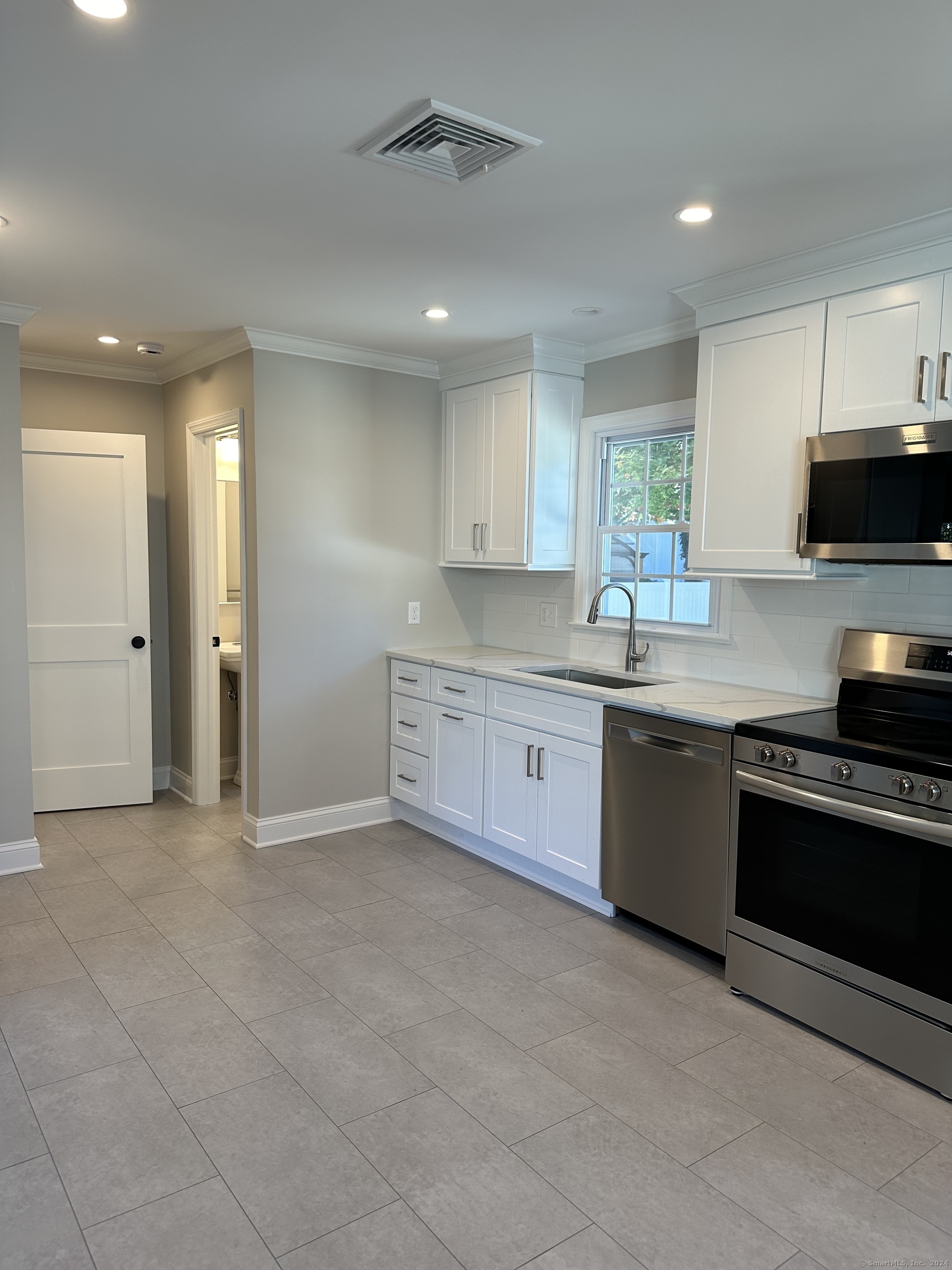 46 Hillside Avenue