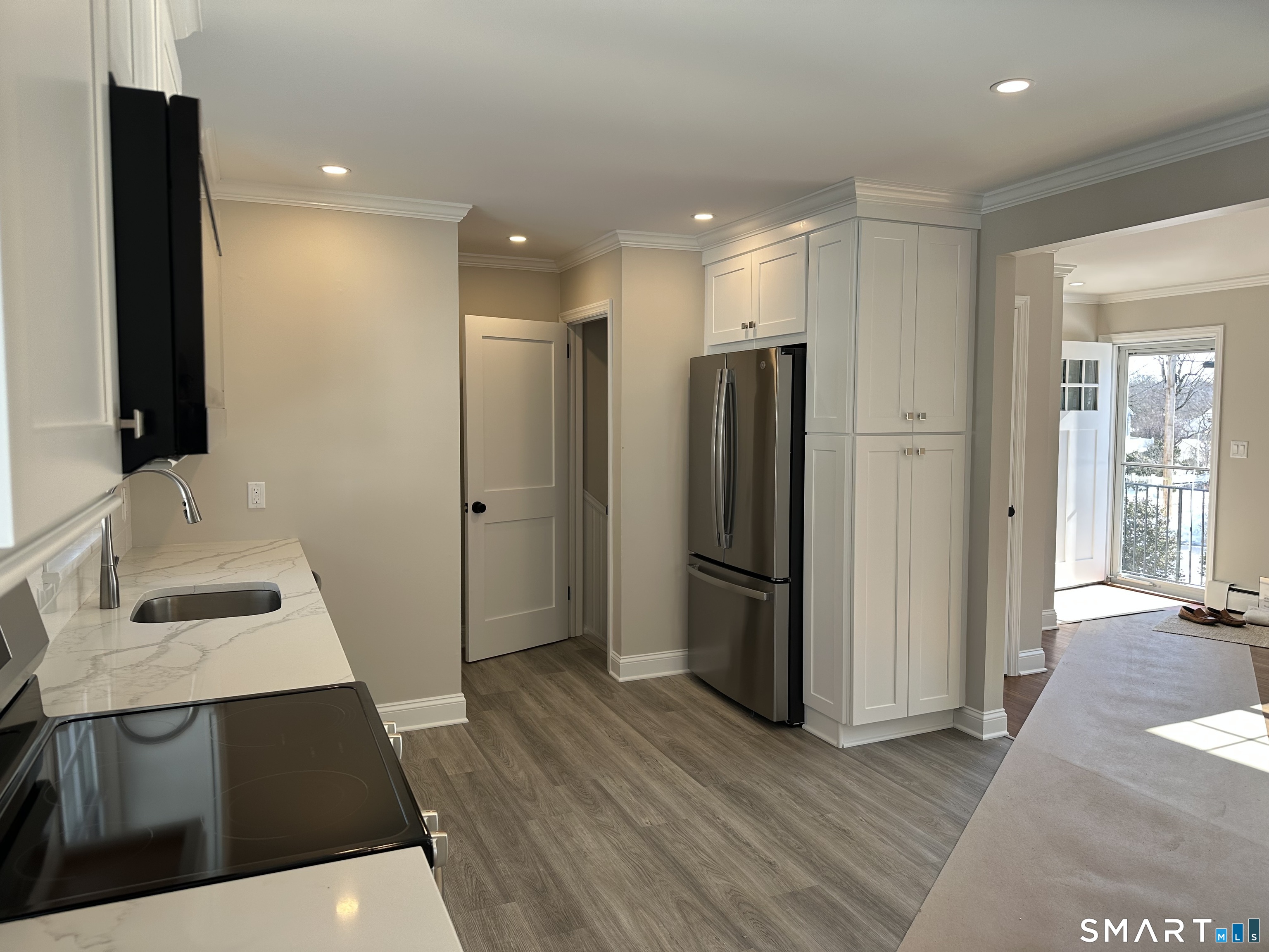 44 Hillside Avenue