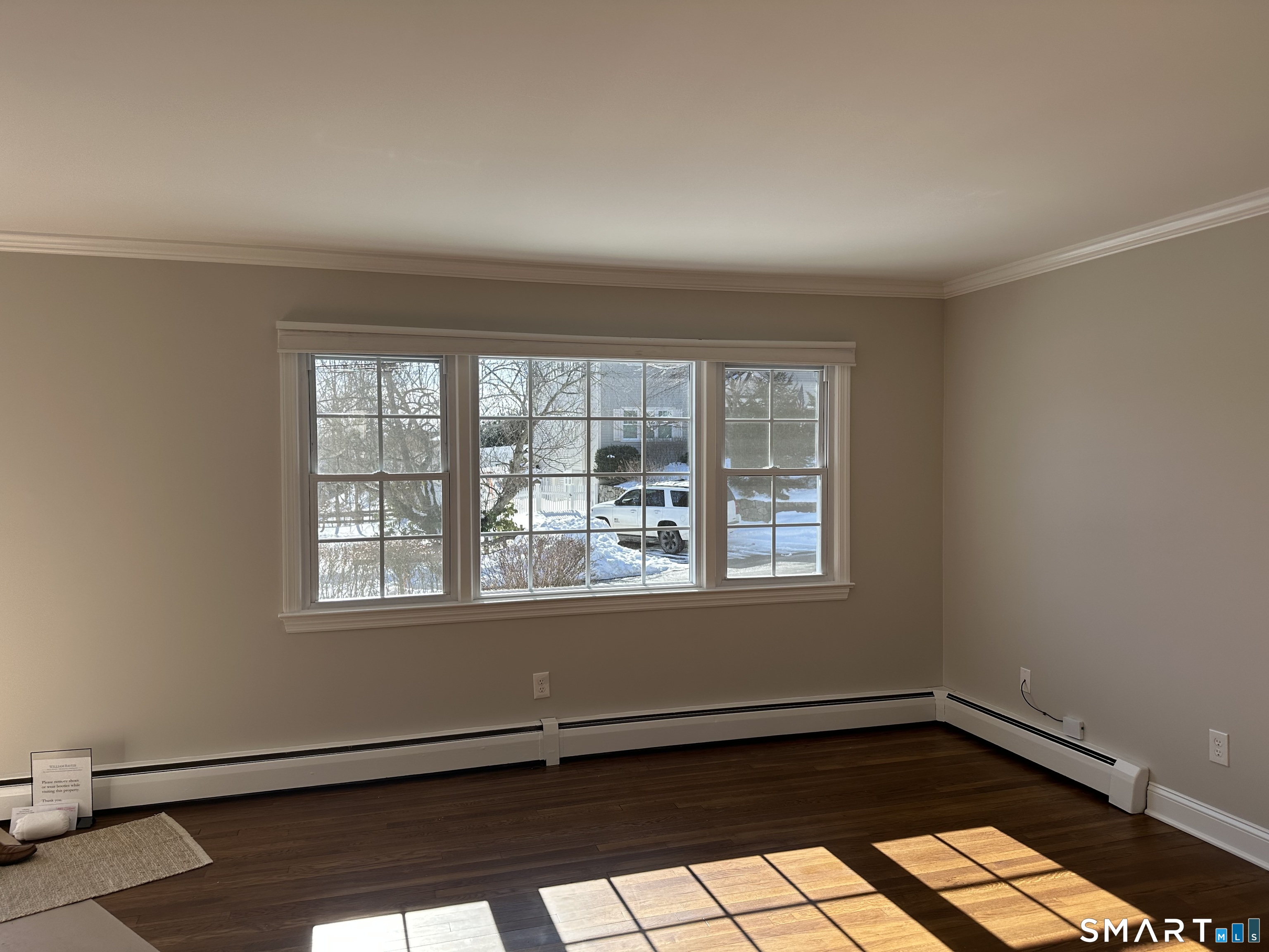 44 Hillside Avenue