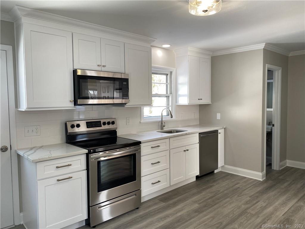 44 Hillside Avenue