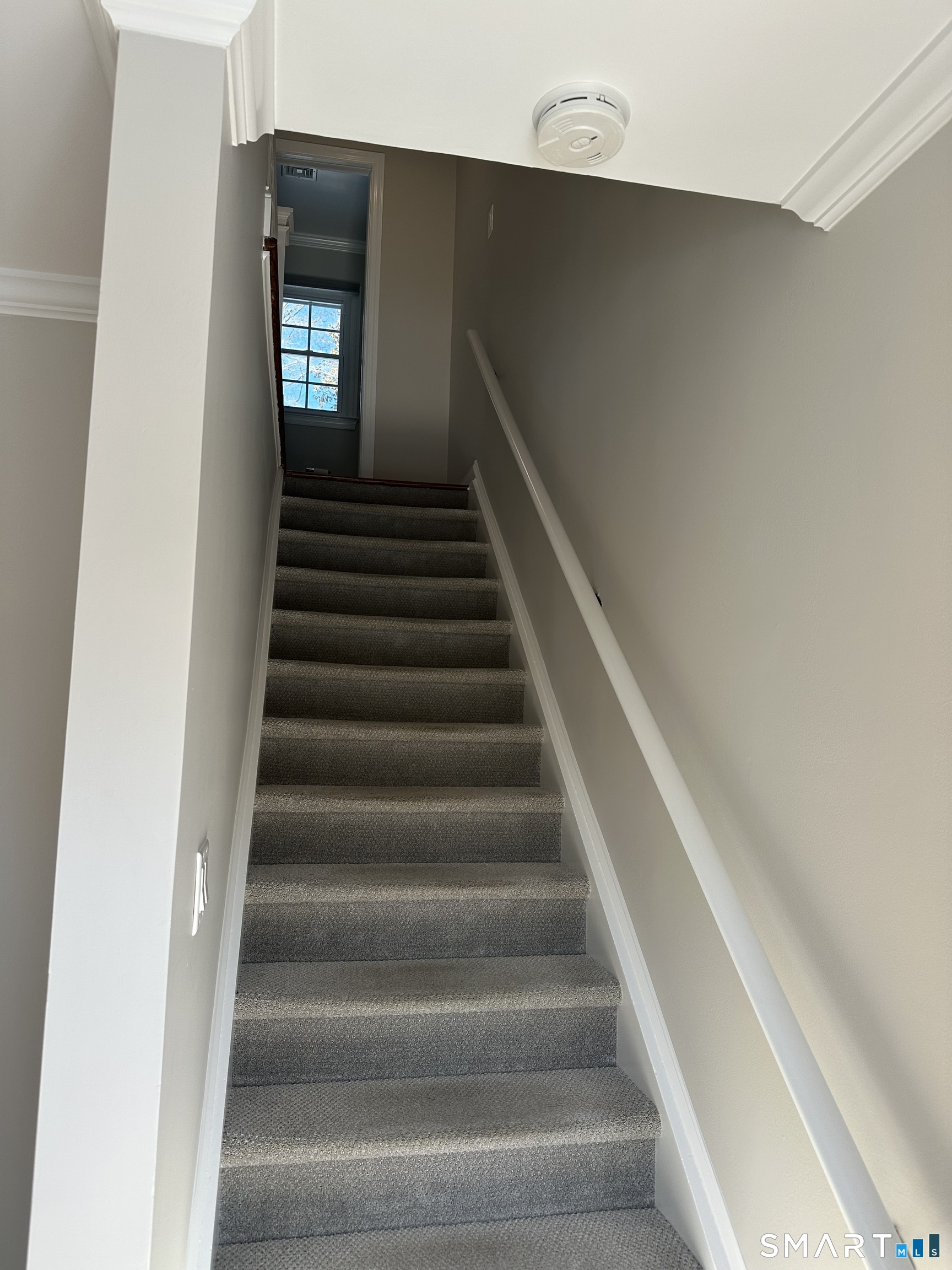 44 Hillside Avenue
