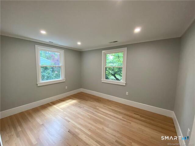 10 Donohue Drive