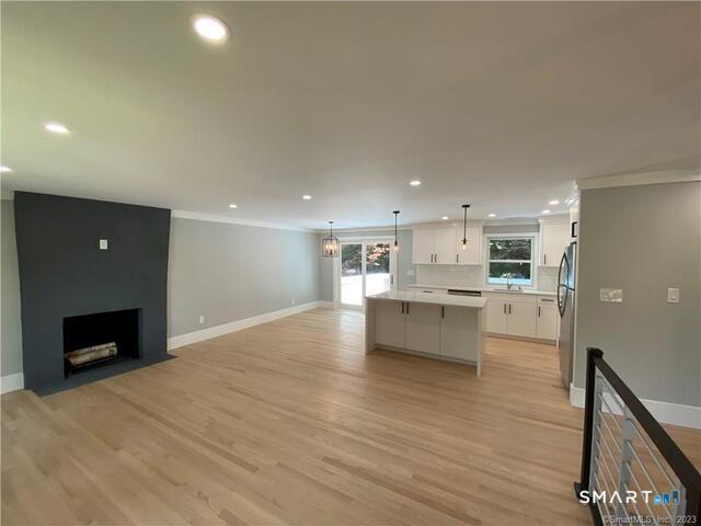 10 Donohue Drive