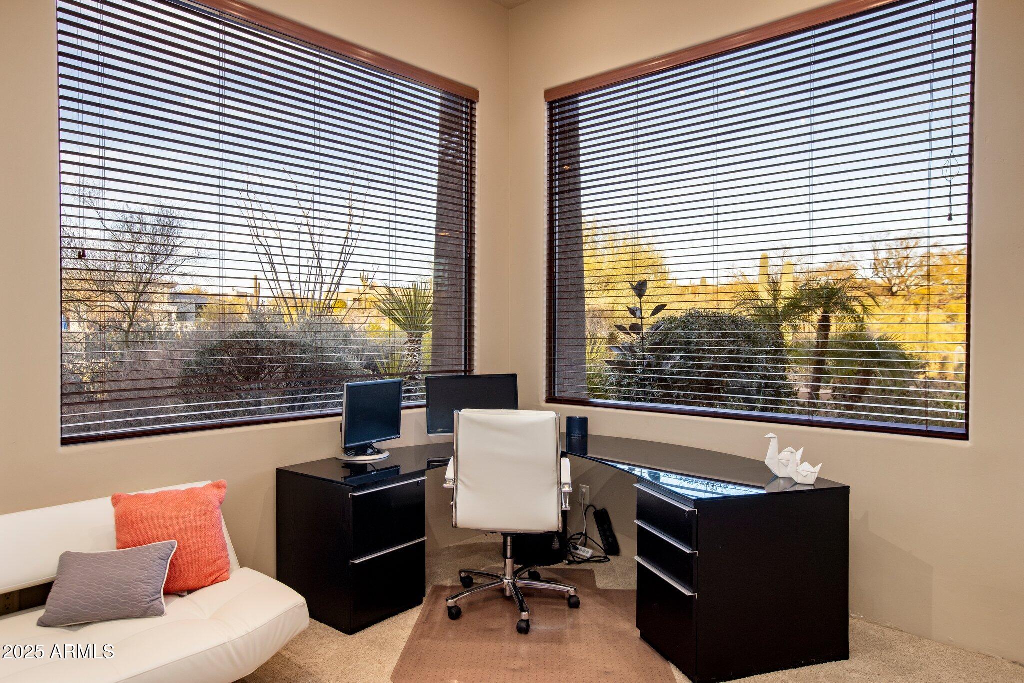 11077 E CINDER CONE Trail