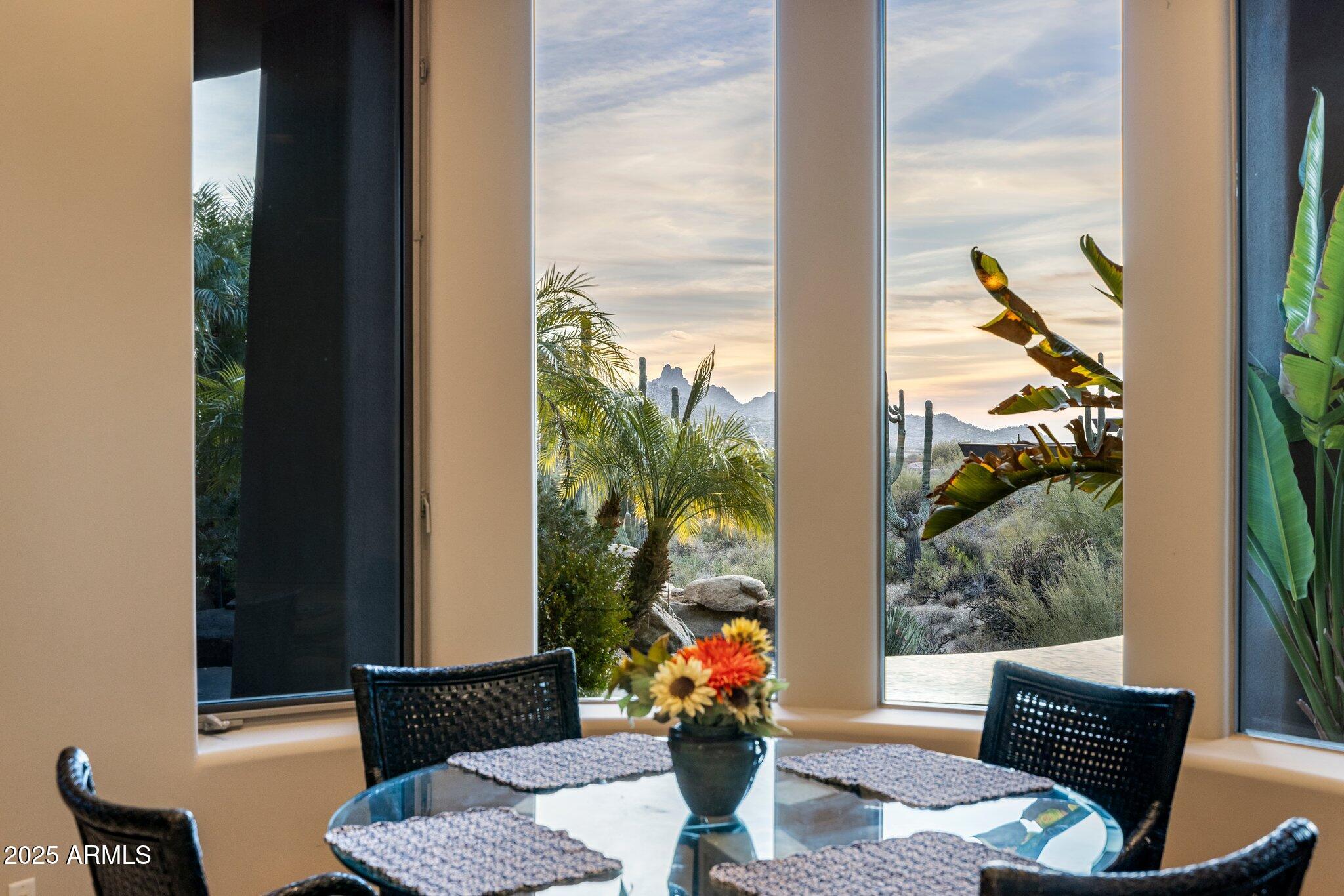 11077 E CINDER CONE Trail