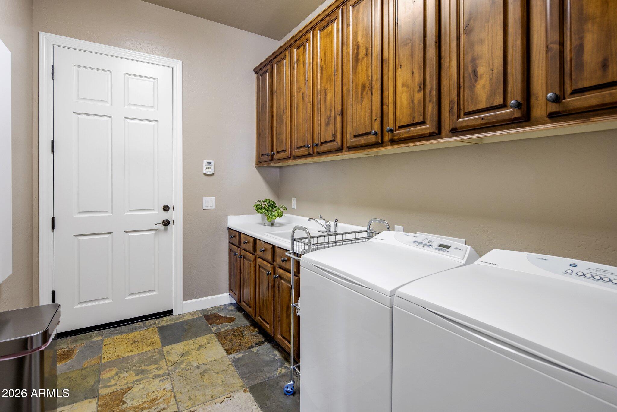 10821 E TUSAYAN Trail