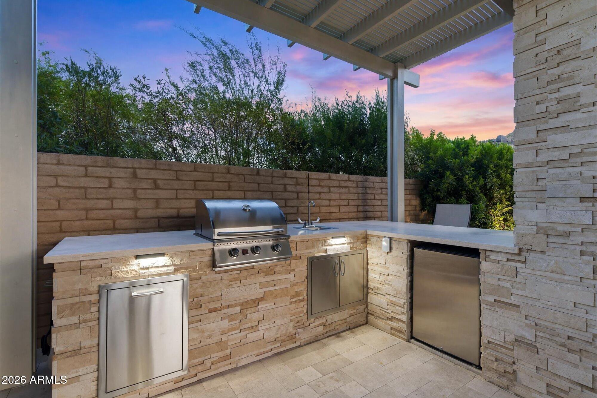 14176 N TERRITORY Trail
