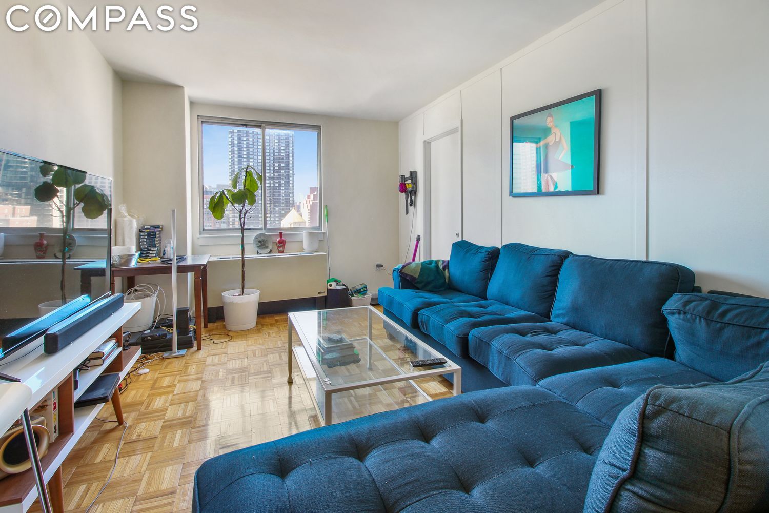 308 E 38th Street 14A