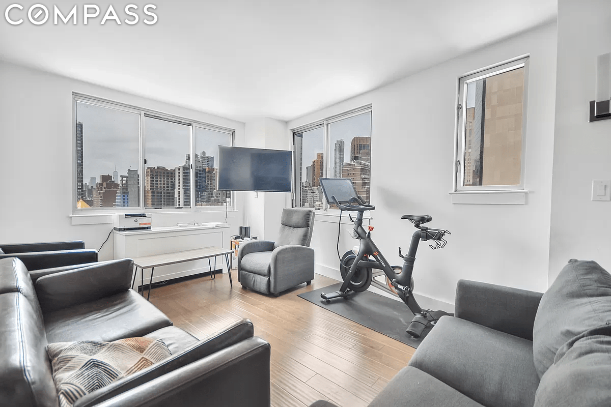 308 E 38th Street 16A