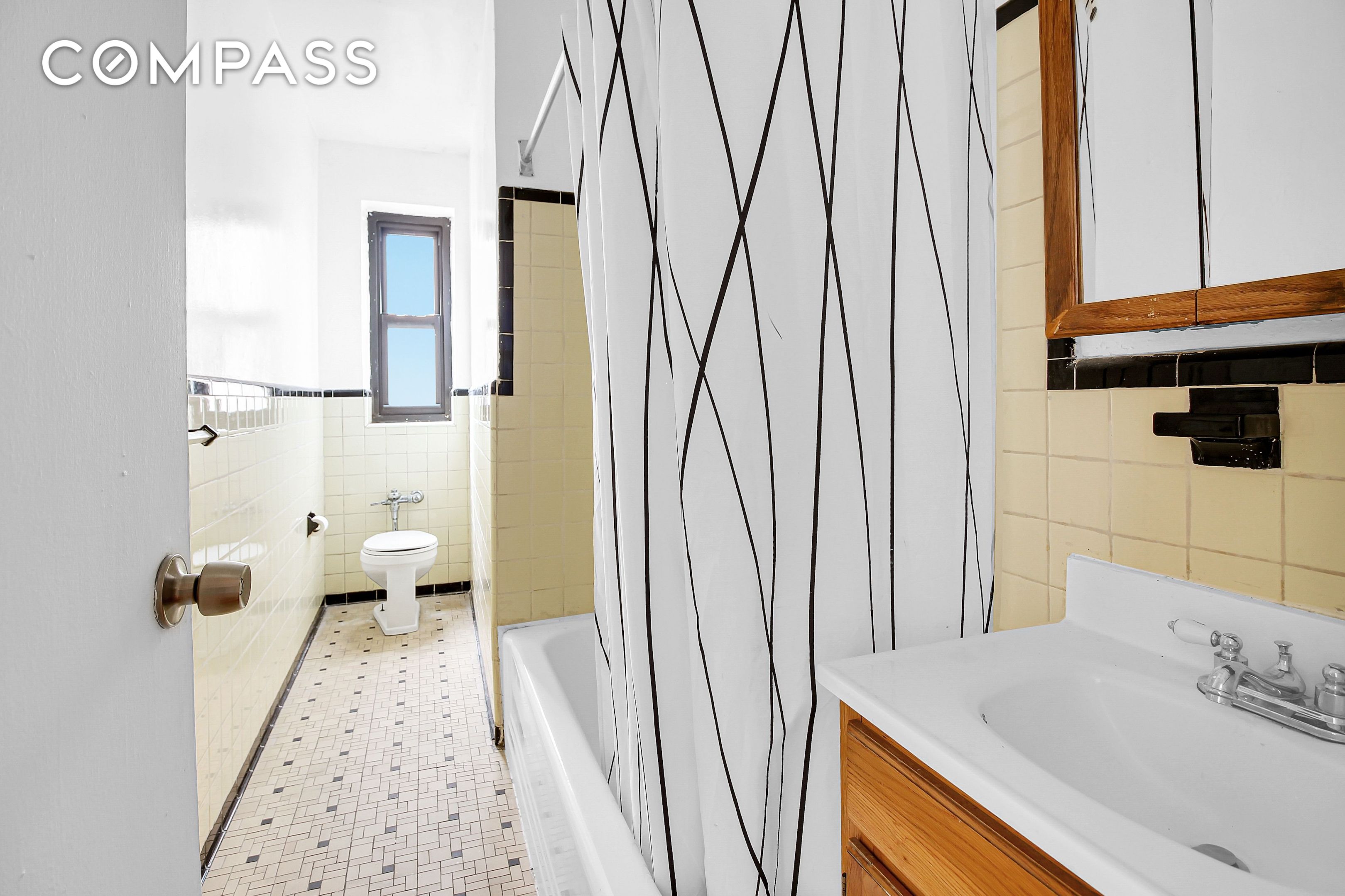 315 E 56th Street 1A