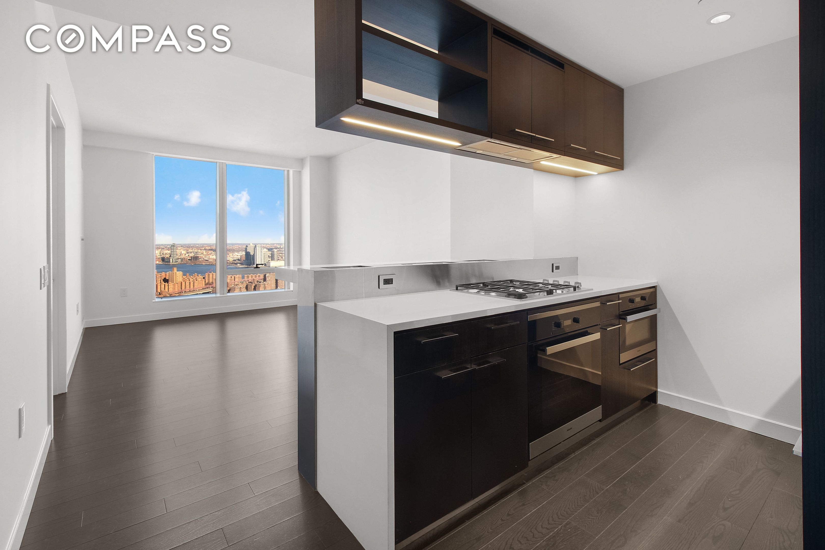 252 South Street 51J