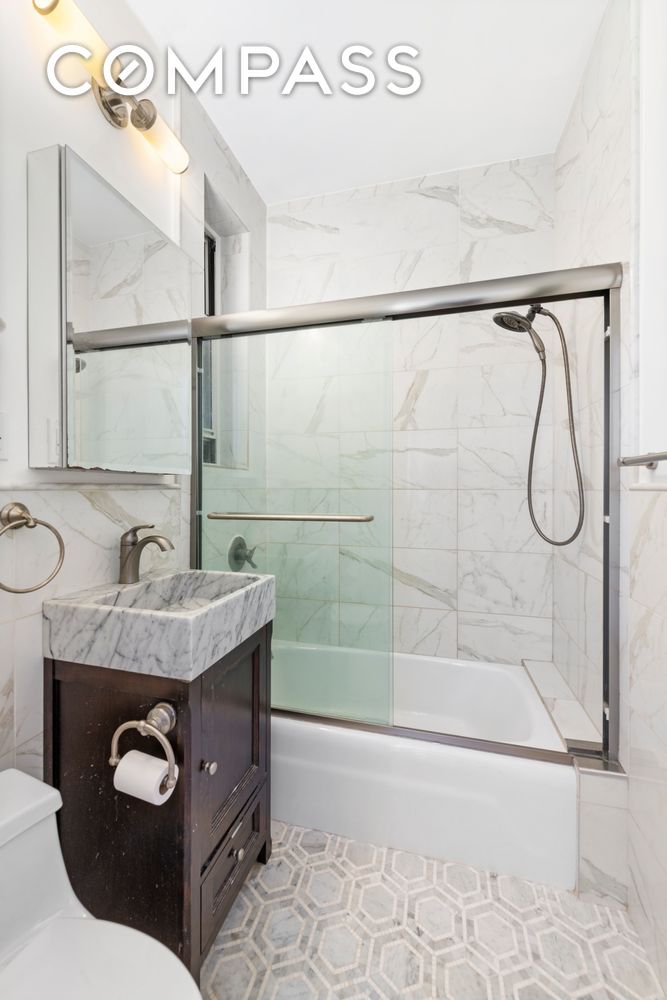 320 E 83rd Street 4DE