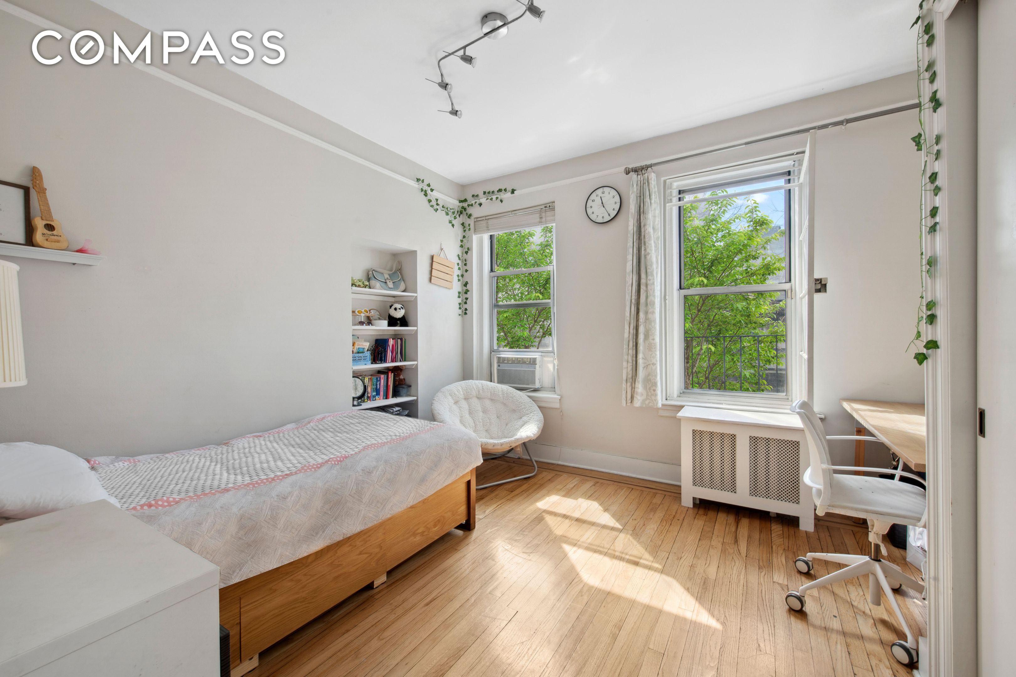 320 E 83rd Street 4DE