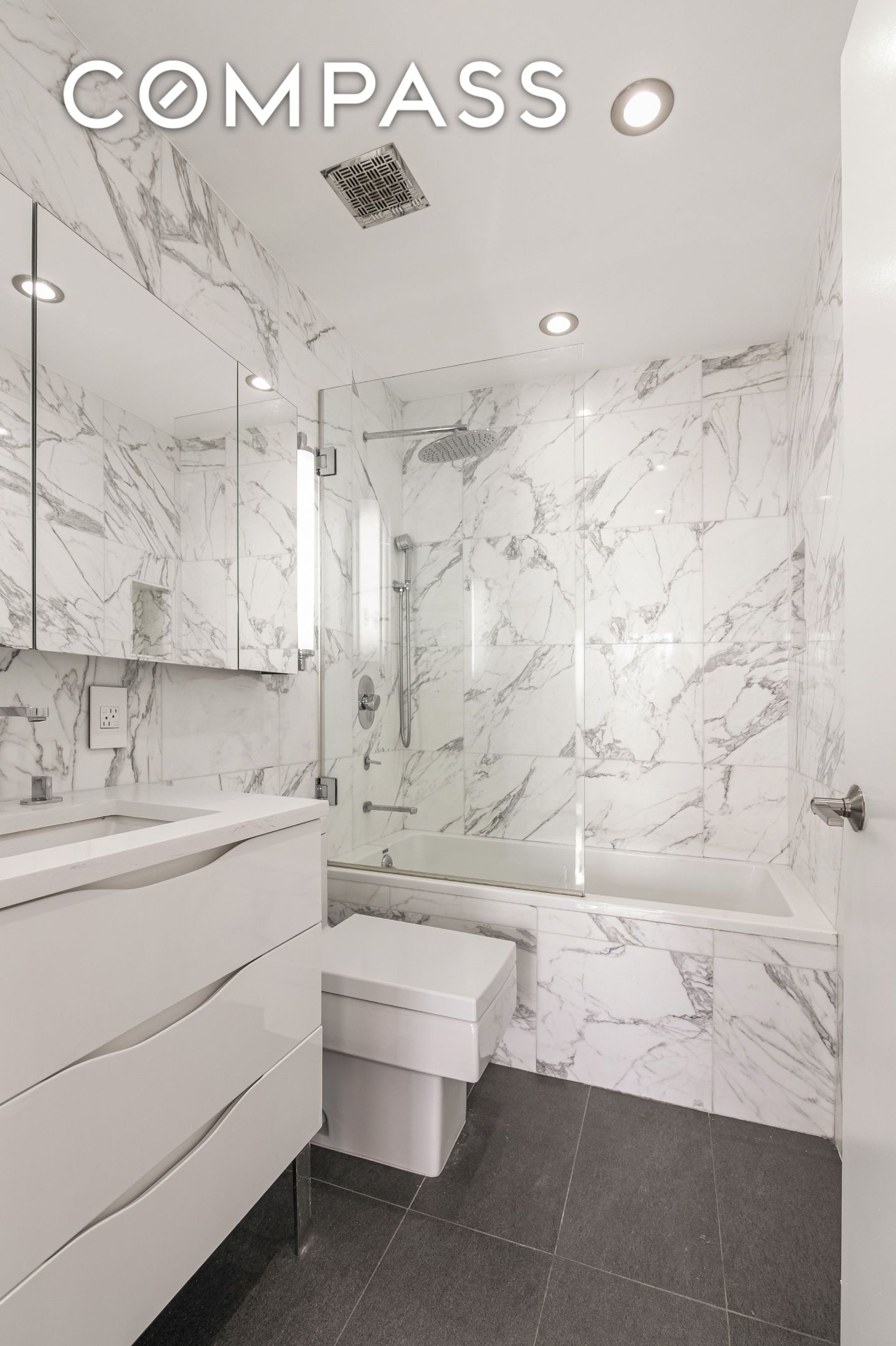 225 W 83rd Street 20Z