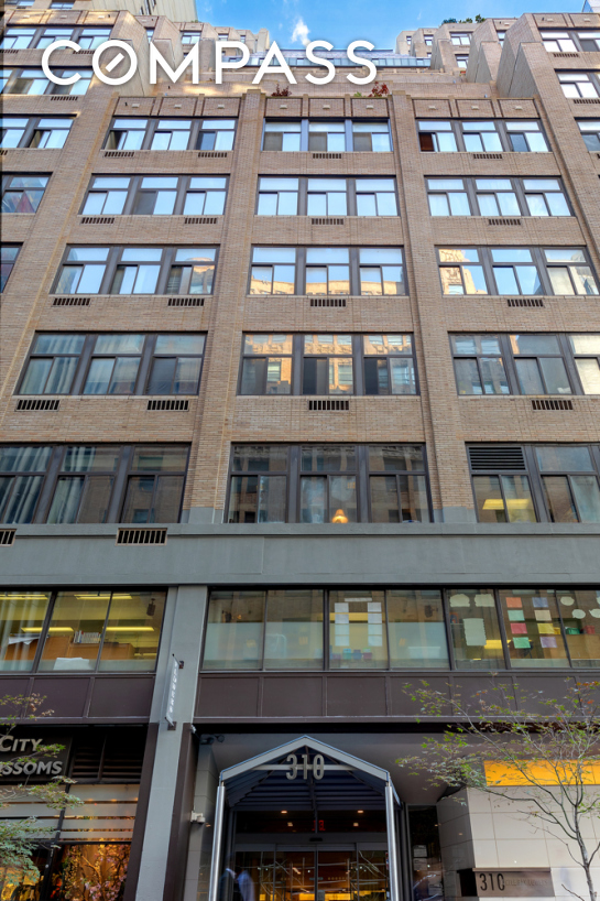 310 E 46th Street 19L