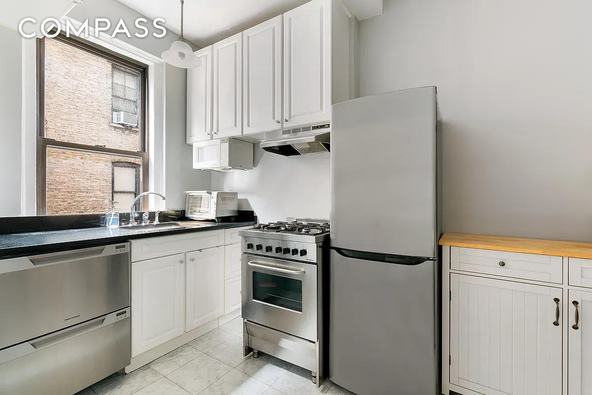 675 W End Avenue 4C