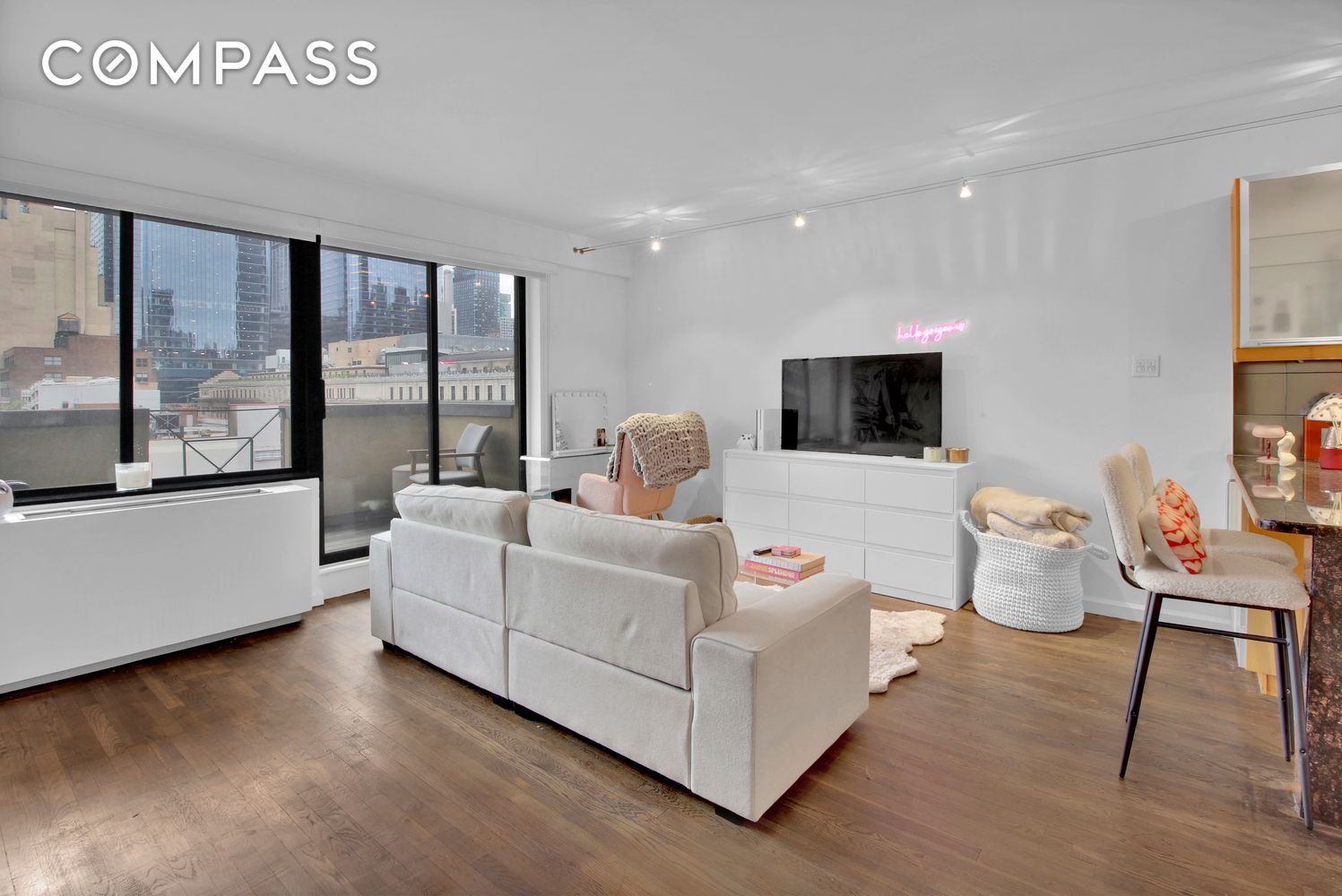 408 8th Avenue 8B