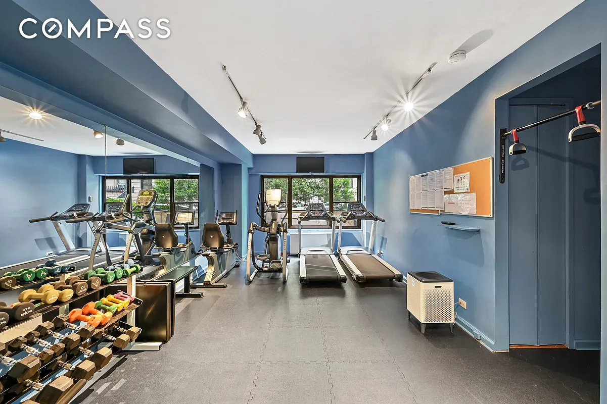 35 E 38th Street 12B