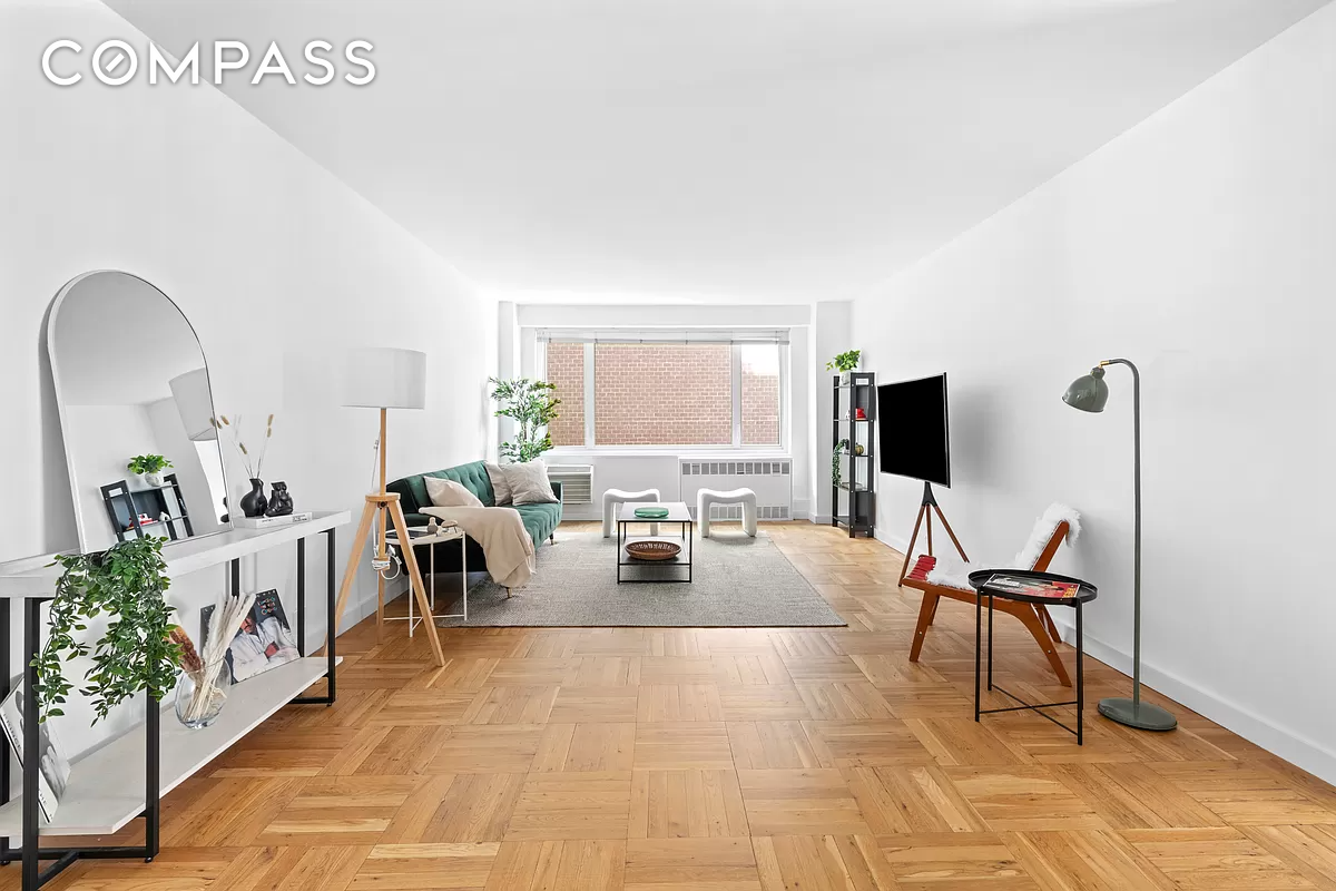 411 E 53rd Street 17A